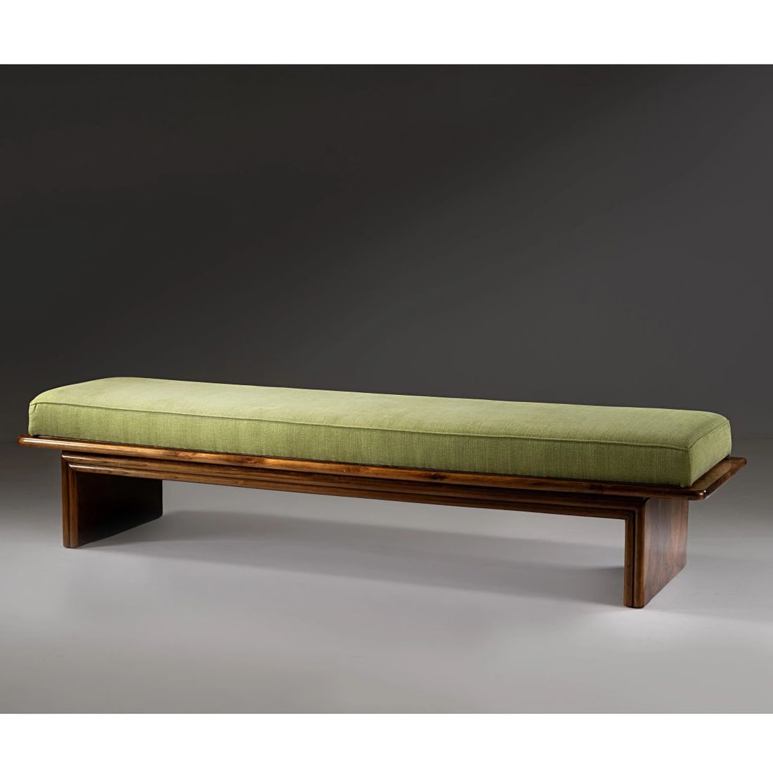 WOODEN BENCH, GREEN FABRIC UPHOLSTERED SEAT: WOODEN BENCH, GREEN FABRIC UPHOLSTERED SEAT PANCA in legno, seduta imbottita e rivestita in tessuto nei toni del verde Produzione Italia, 1940 circa cm H47xL200xP53 