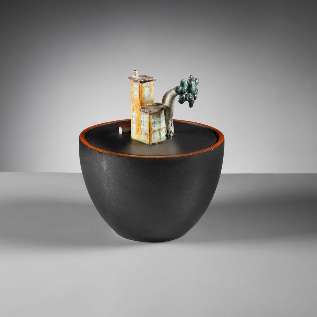 CERAMIC BOX (1 of 2)