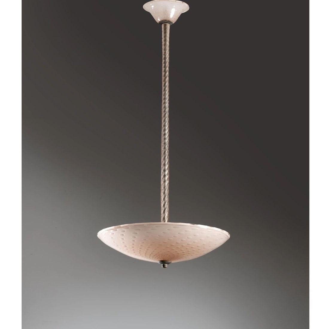 Barovier & Toso: Barovier & Toso PINK GLASS CEILING LAMP LAMPADARIO in vetro nei toni del rosa Produzione Barovier & Toso, Italia, 1930 circa alt. cm 97 e diam. cm 48 
