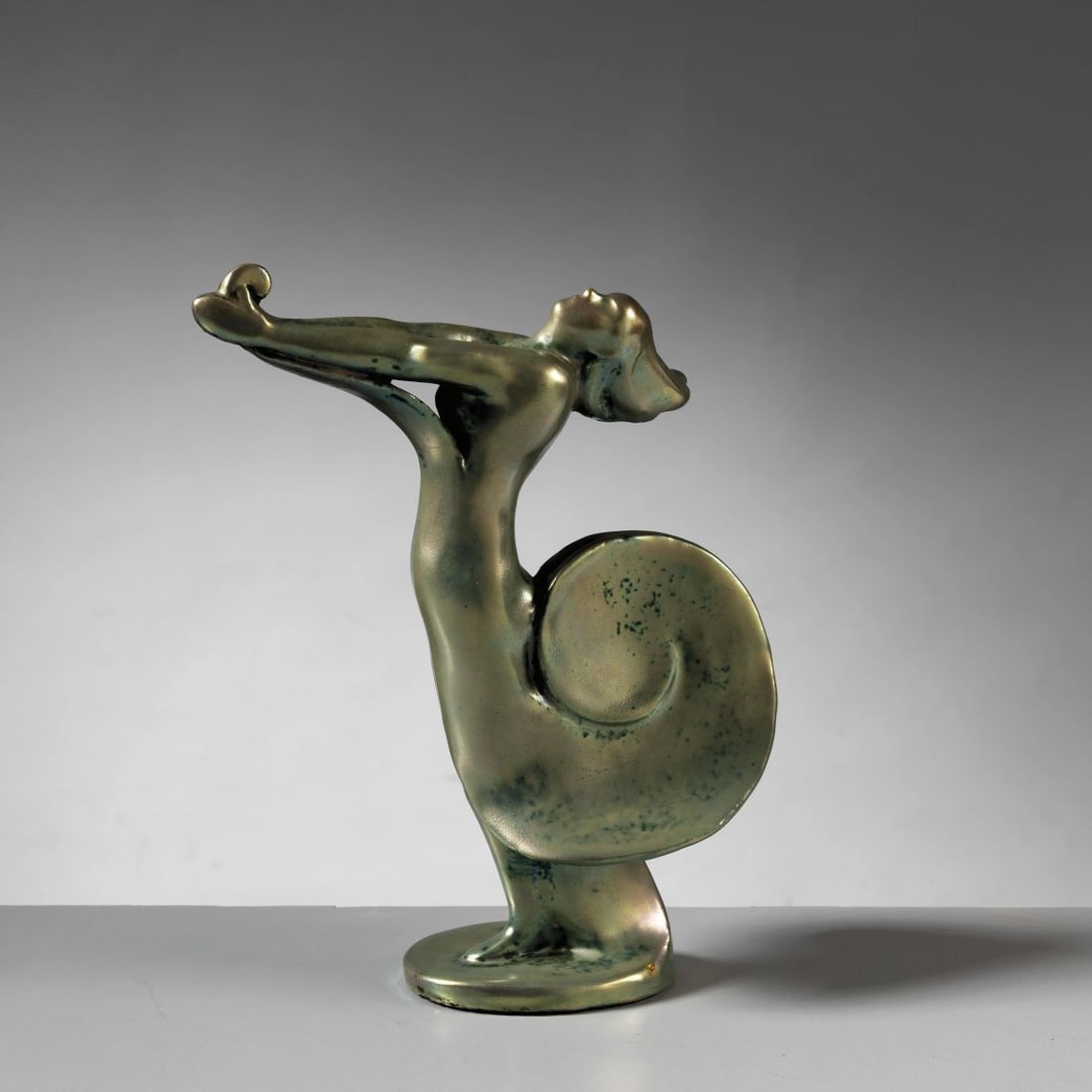 Attr. a Riccardo Gatti: Attr. a Riccardo Gatti (Faenza, 1886 – 1972) GREEN CERAMIC SCULPTURE SCULTURA in ceramica nei toni del verde Produzione Gatti, Faenza, 1930 circa cm H19xL15xP7