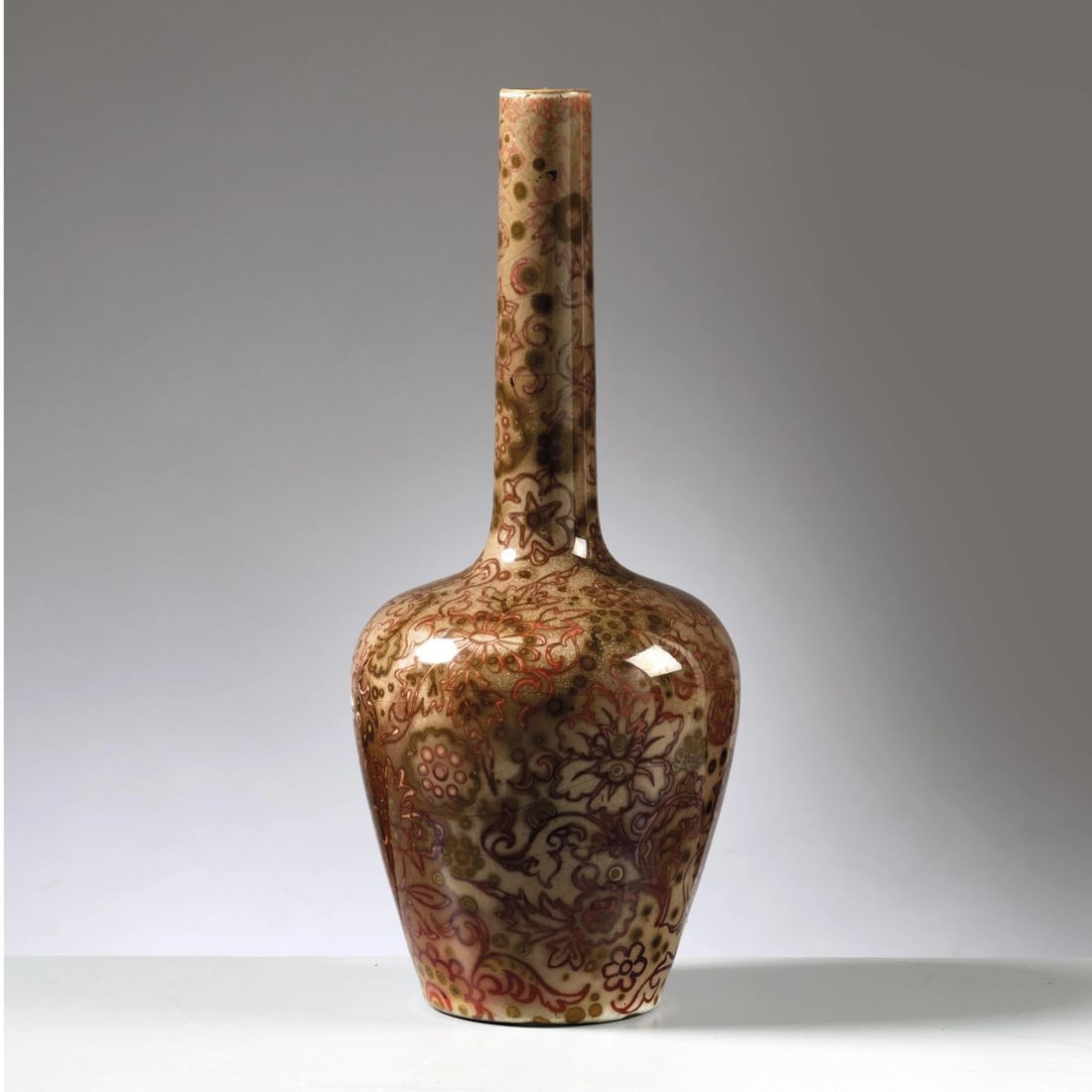 Clement Massier: Clement Massier (1844 - 1917) CERAMIC VASE VASO in ceramica Produzione Francia, 1900 circa monogramma sul fondo alt. cm 27 e diam. cm 12,5