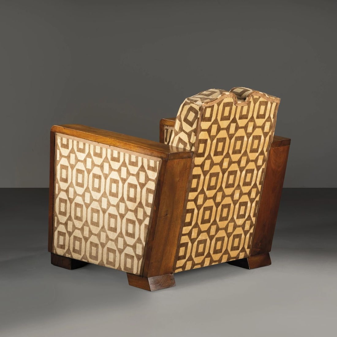 ARMCHAIR - 2