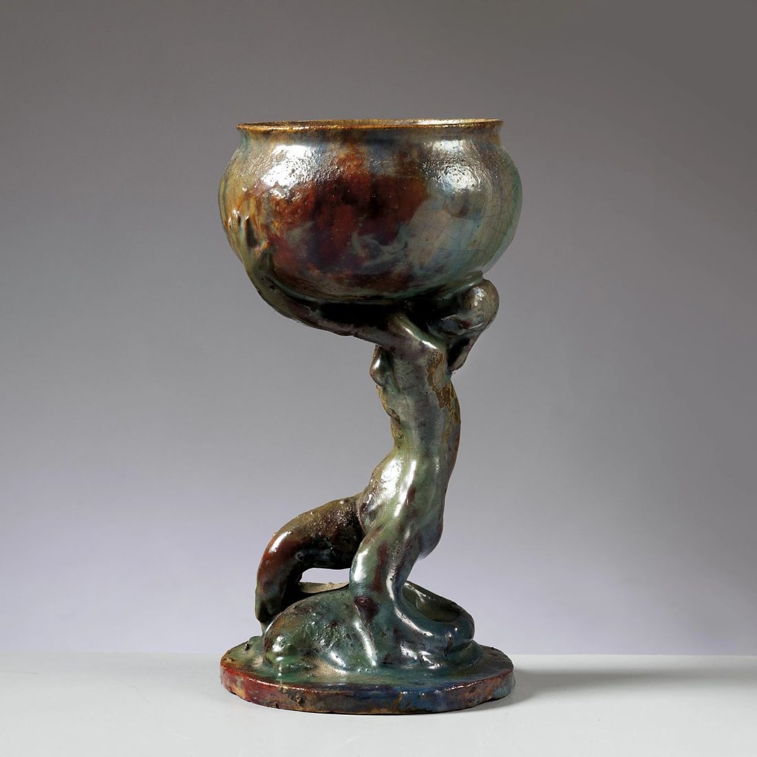 Pietro Melandri: Pietro Melandri (Faenza, 1885 – 1976) CERAMIC CUP COPPA in ceramica a lustro metallico Produzione Italia, 1950 circa firmato sul fondo cm H20xL11xP11