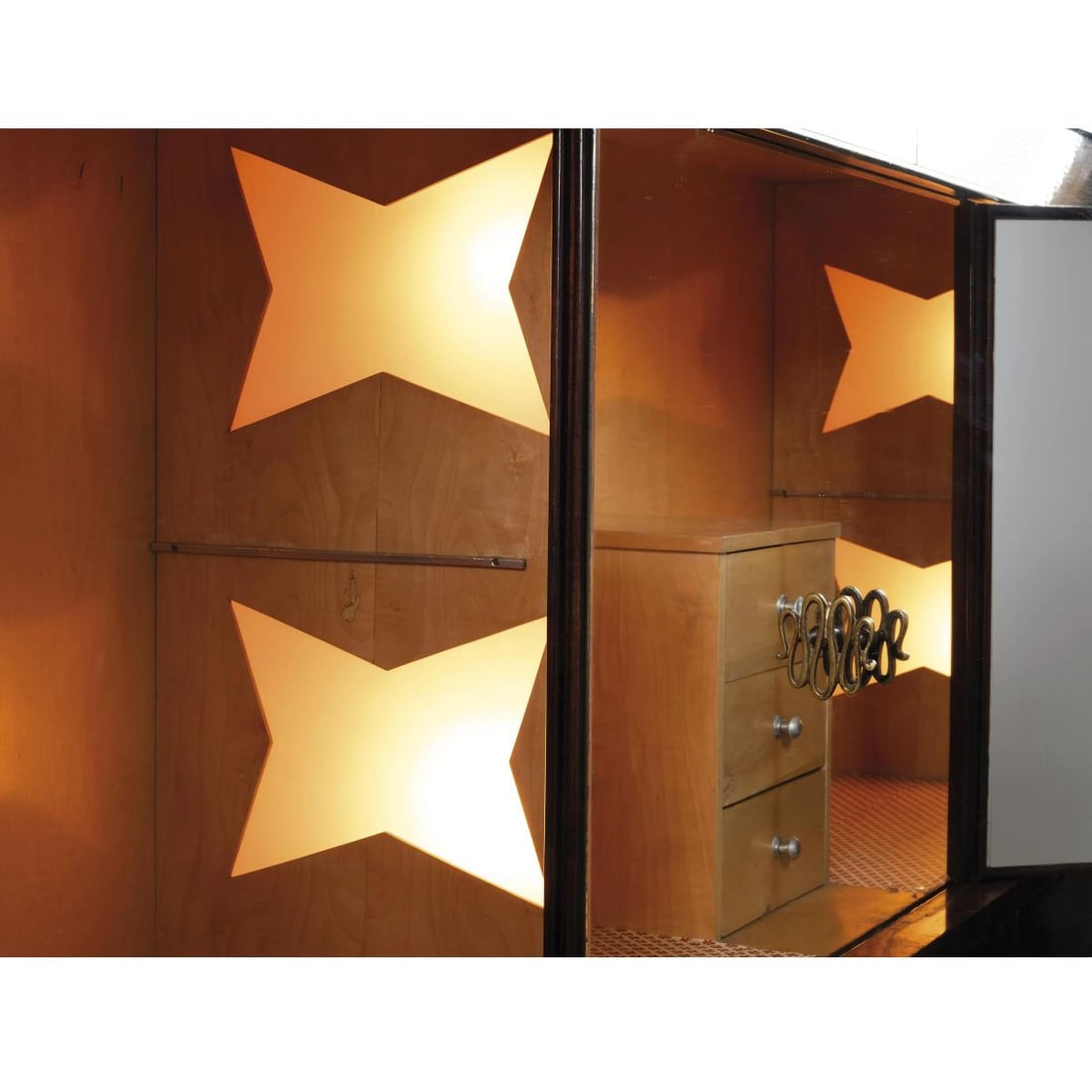 WOODEN AND MIRROR CABINET BAR - 3