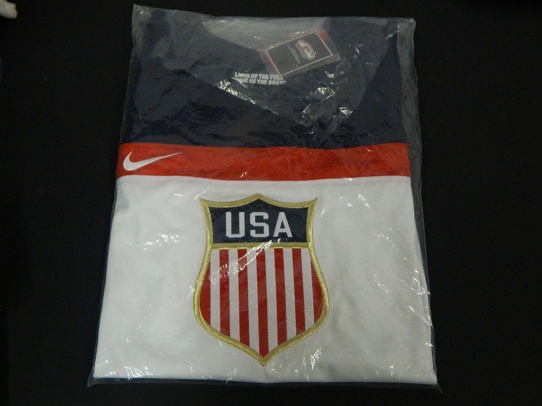 NEW 2014 Team USA Olympic Hockey Jersey (1 of 3)