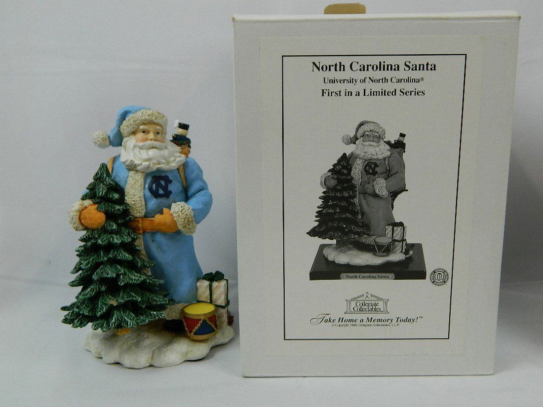 University of North Carolina Christmas Santa (1 of 7)
