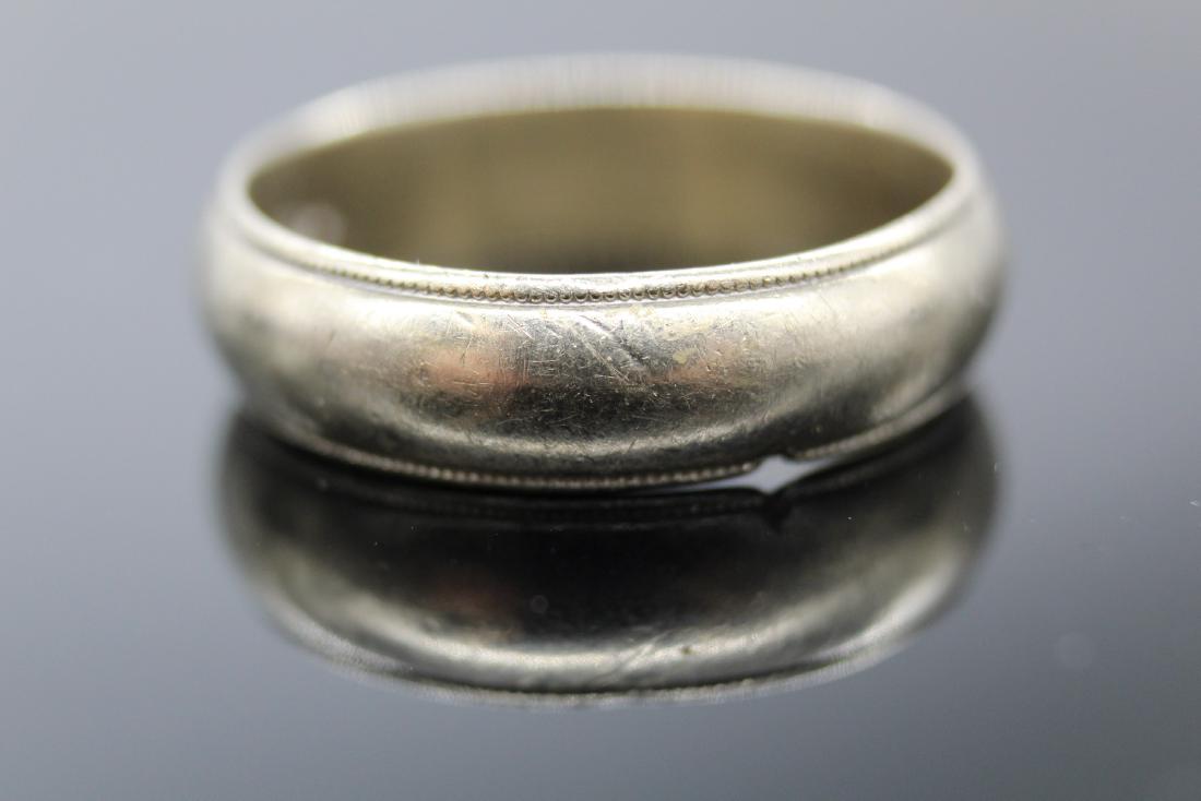 14K White Gold Men's Wedding Band (1 of 3)