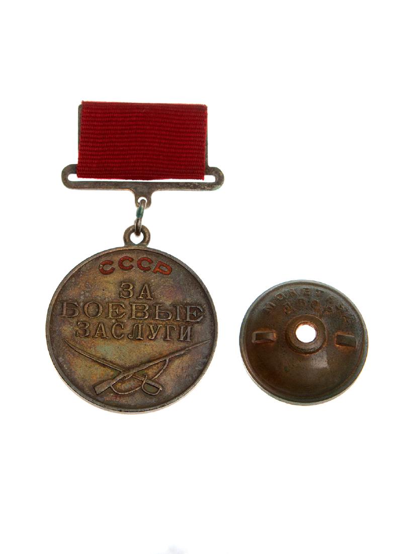 SOVIET MEDAL FOR COMBAT SERVICE, TYPE 1 AND 2: 1) Type 1 of the medal, silver, enamel; serial #250023; 2) Medal for Combat Service, Type 2, Variation 2, #2951551, late war 1944 - 1946 issue; 32.1mm wide. Features separate, soldered eyelet and stra