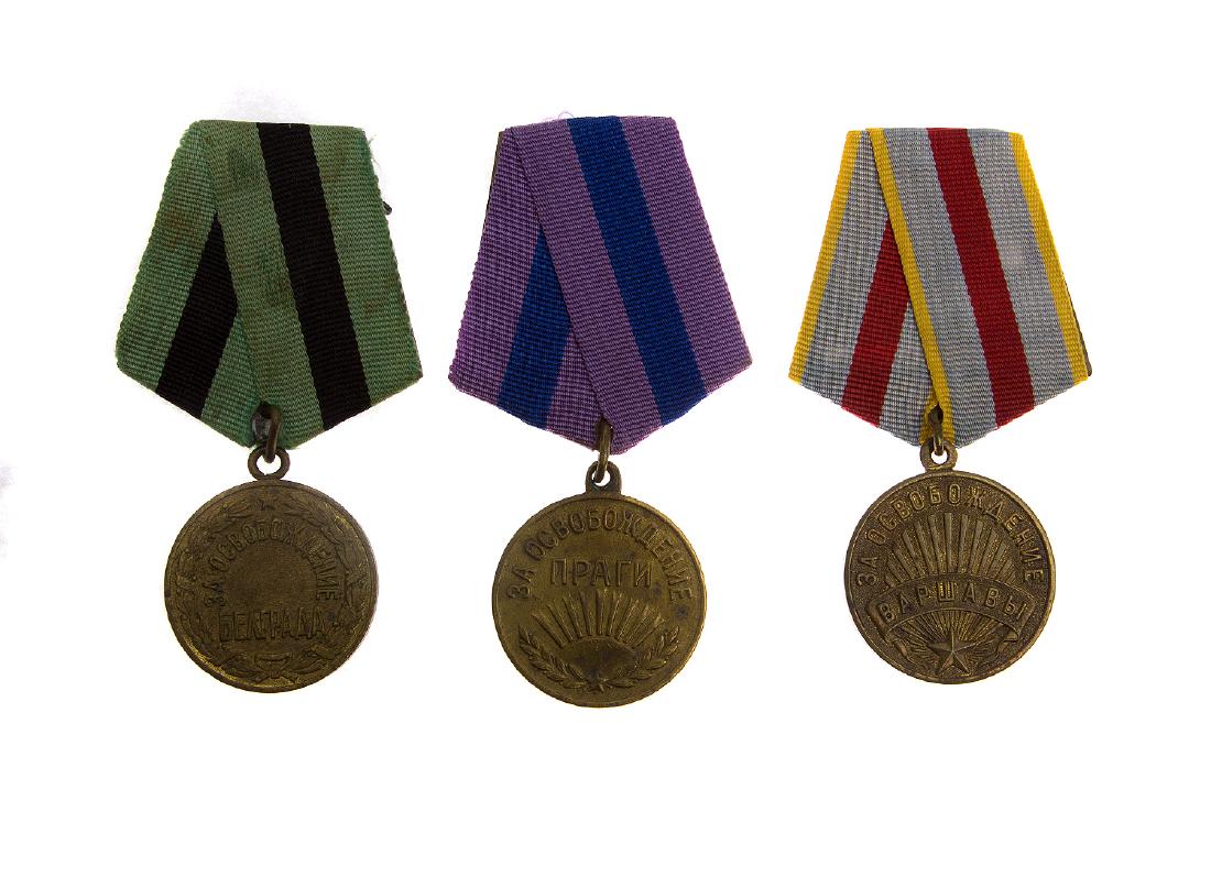 LOT OF THREE SOVIET MEDALS FOR THE LIBERATION OF: 1) Medal of the Liberation of Belgrade, Var. 1; 2) Medal of the Liberation of Warsaw; 3) Medal of the Liberation of Prague,