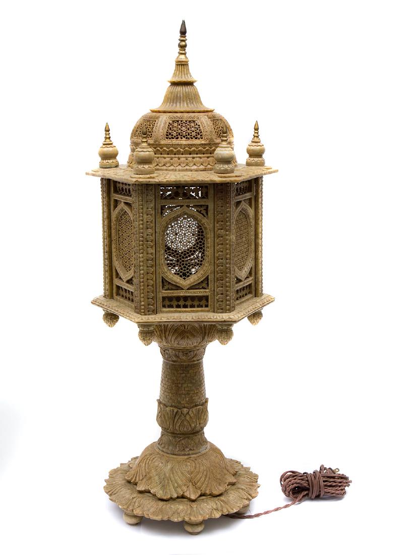 INDIAN ISLAMIC MOGHUL STYLE CARVED ALABASTER NIGHT LAMP (1 of 5)