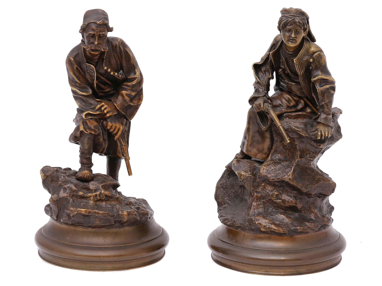 A RUSSIAN LANSERE BRONZE: A Vasilii Grachev (1831-1905) pair of bronze sculptures depicting "Herzegovians on the Lookout" signed on the base LBP. GRACHEV Dimensions: H: 9 1/2 in., (24 cm.)