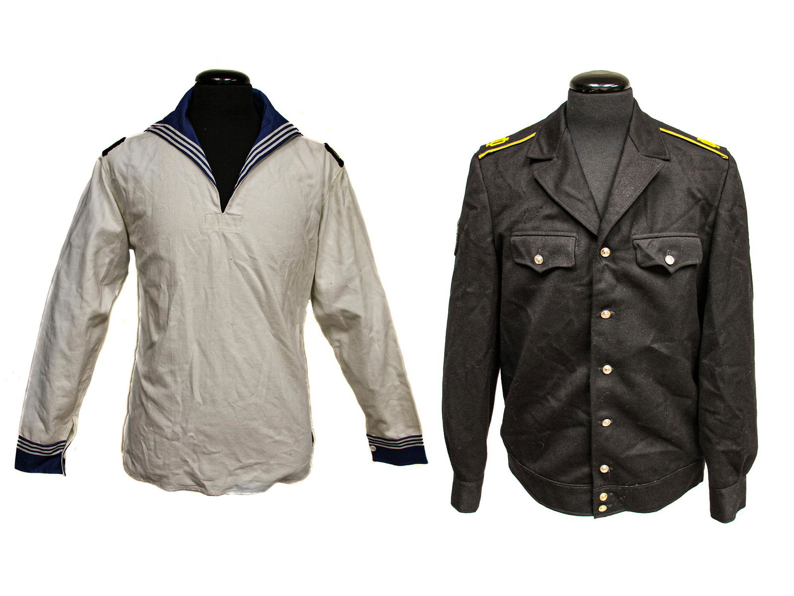 A LOT OF THREE SOVIET NAVAL UNIFORMS (1 of 17)
