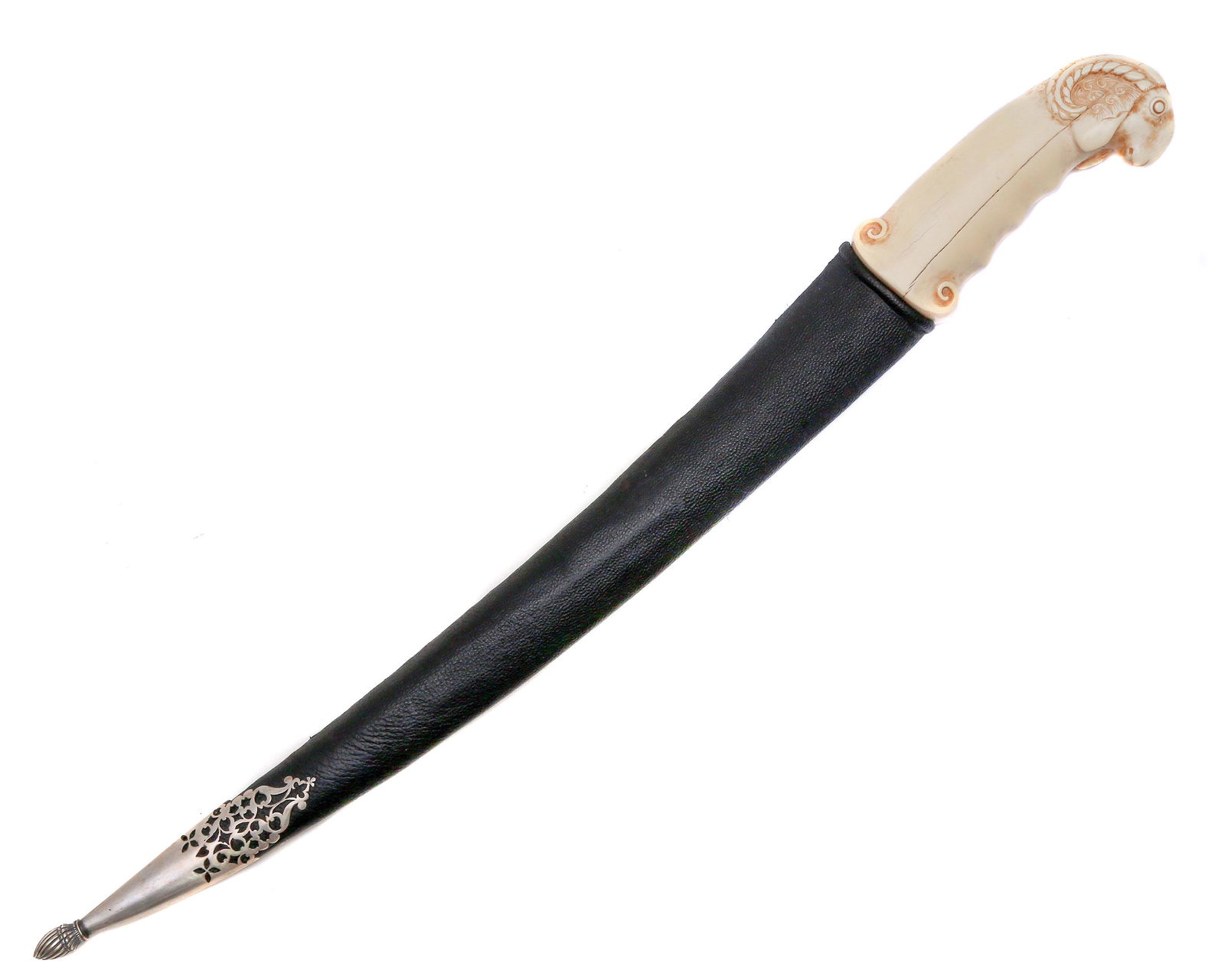 AN INDIAN ISLAMIC DAGGER WITH GOLD ARABIC INLAY: A curved double-edged Damascus steel blade with Arabic inscription made with gold inlay at the forte. A carved grip in the form of a ram head. A wooden scabbard covered with black leather with a pierc