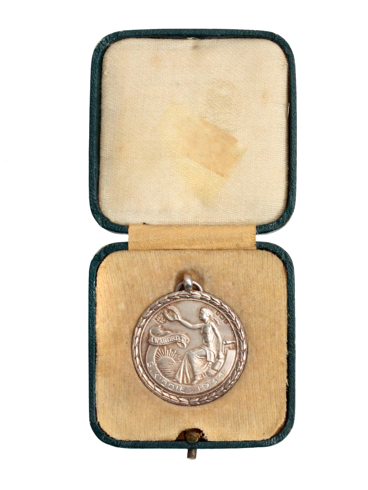 A ROYAL LIFE SAVING SOCIETY AWARD OF MERIT MEDAL (1 of 4)