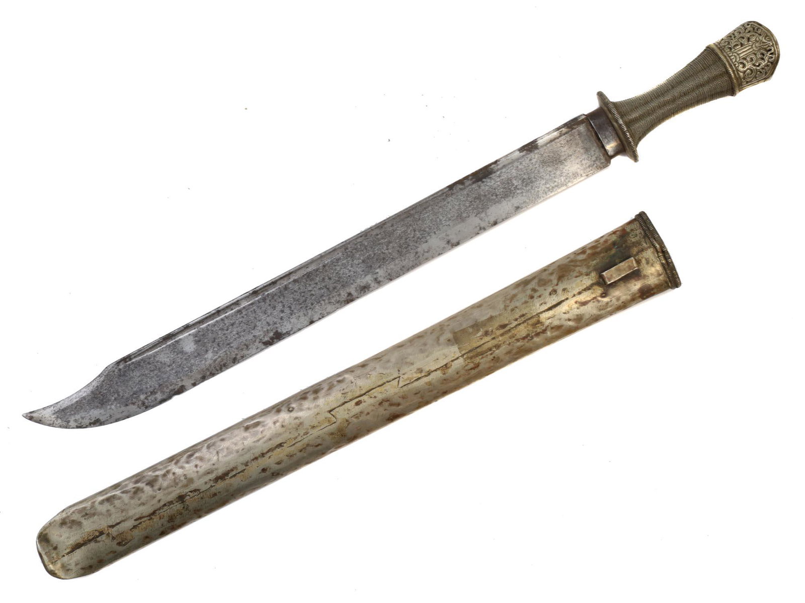 AN ANTIQUE TIBETAN SILVE-MOUNTED DAGGER KNIVE (1 of 5)