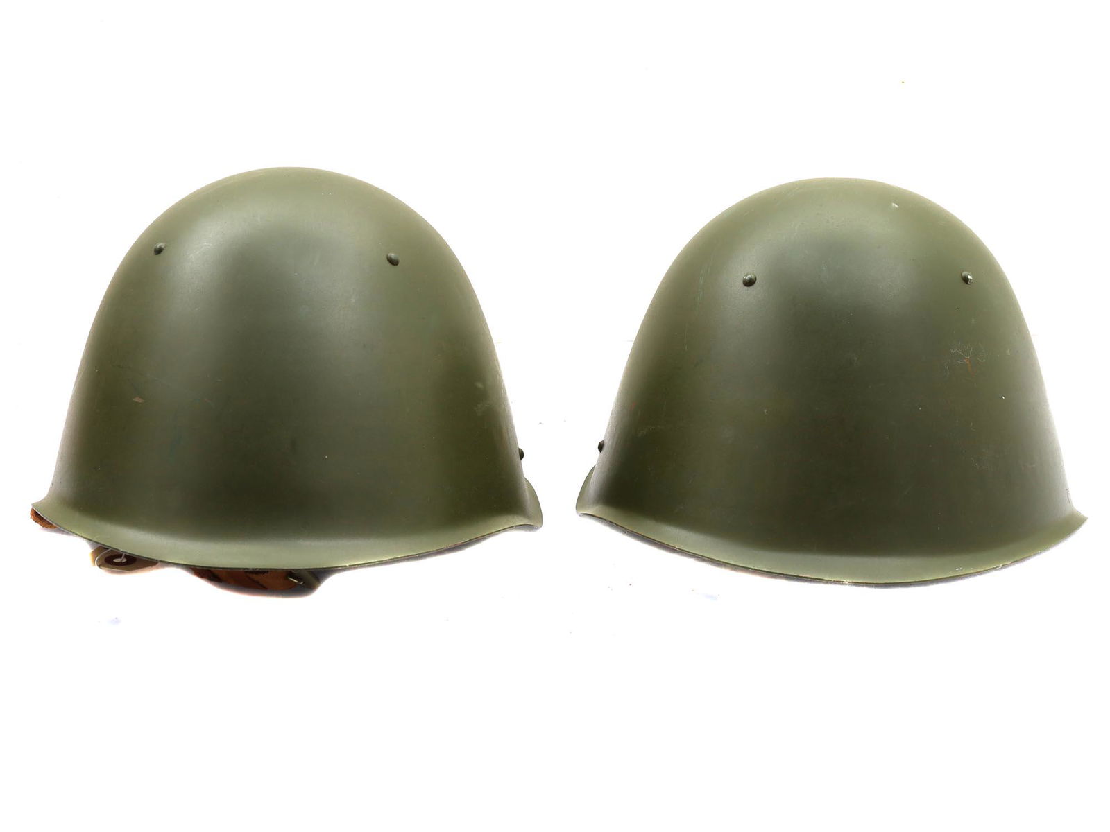 A PAIR OF RUSSINAN SOVIET COLD WAR HELMETS (1 of 8)