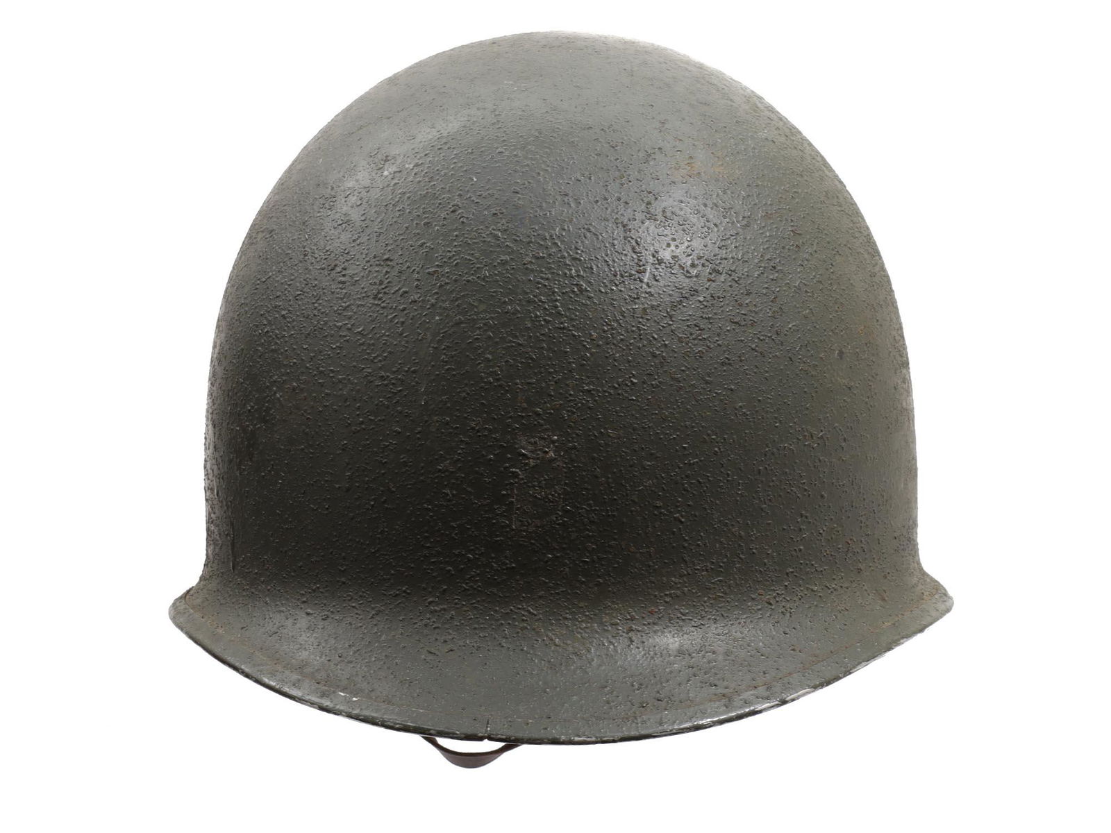 AN AMERICAN WW2 M1 HELMET WITH LINER, 1945 (1 of 8)