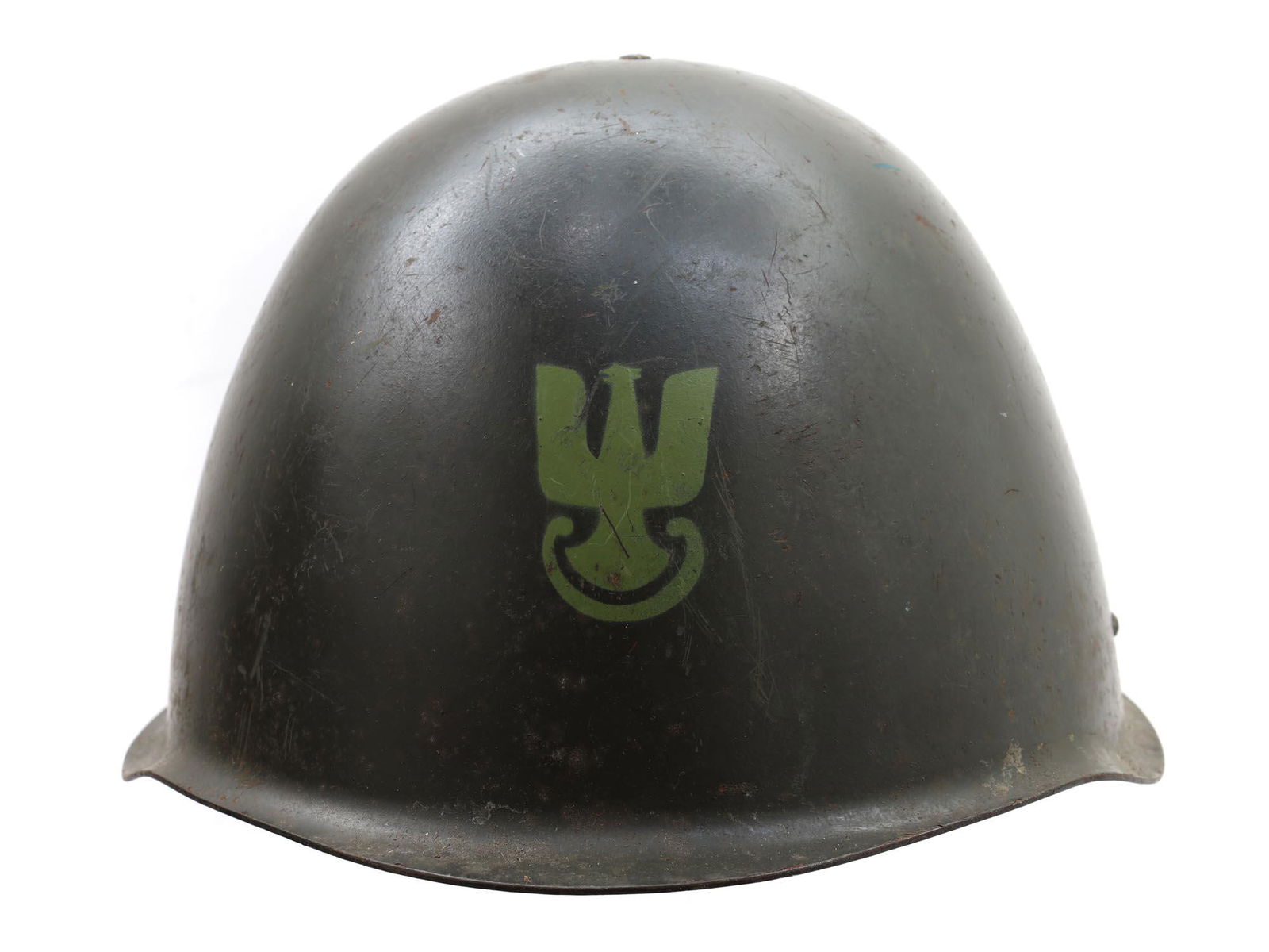 A WW2 POLISH MILITARY WZ67 STEEL HELMET (1 of 5)