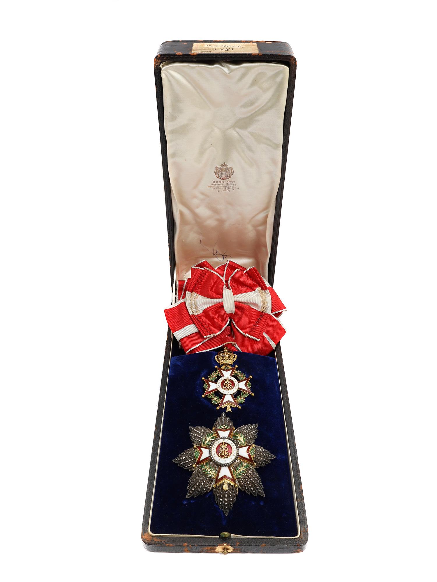 AN ORDER OF ST. CHARLES OF MONACO, GRAND CROSS (1 of 7)