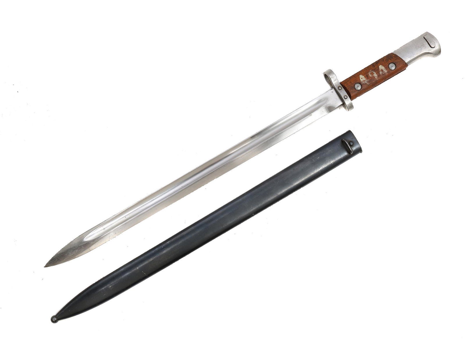 AN IRANIAN MAUSER BAYONET MADE BY CZECHOSLOVAKIA: M1898/29 bayonet for Mauser rifle made by Czechoslovakia for the Iranian Amry. Dimensions: L: 21 1/2 in., (54.6 cm.)