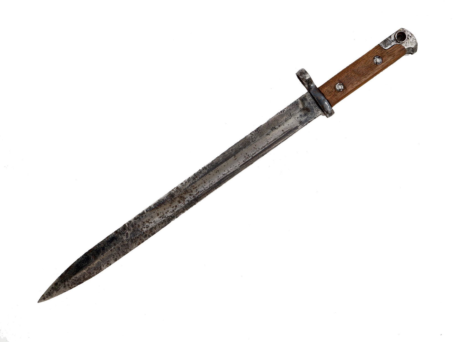 A RARE SOVIET RUSSIAN SVT-38 TOKAREV BAYONET: Designed for the earlier SVT-38 semi-automatic rifle, long-bladed bayonet with a blade of over 14 in. Straight blade with a single fuller on either side, wood grip plates hilt, and heavily blue/blacke