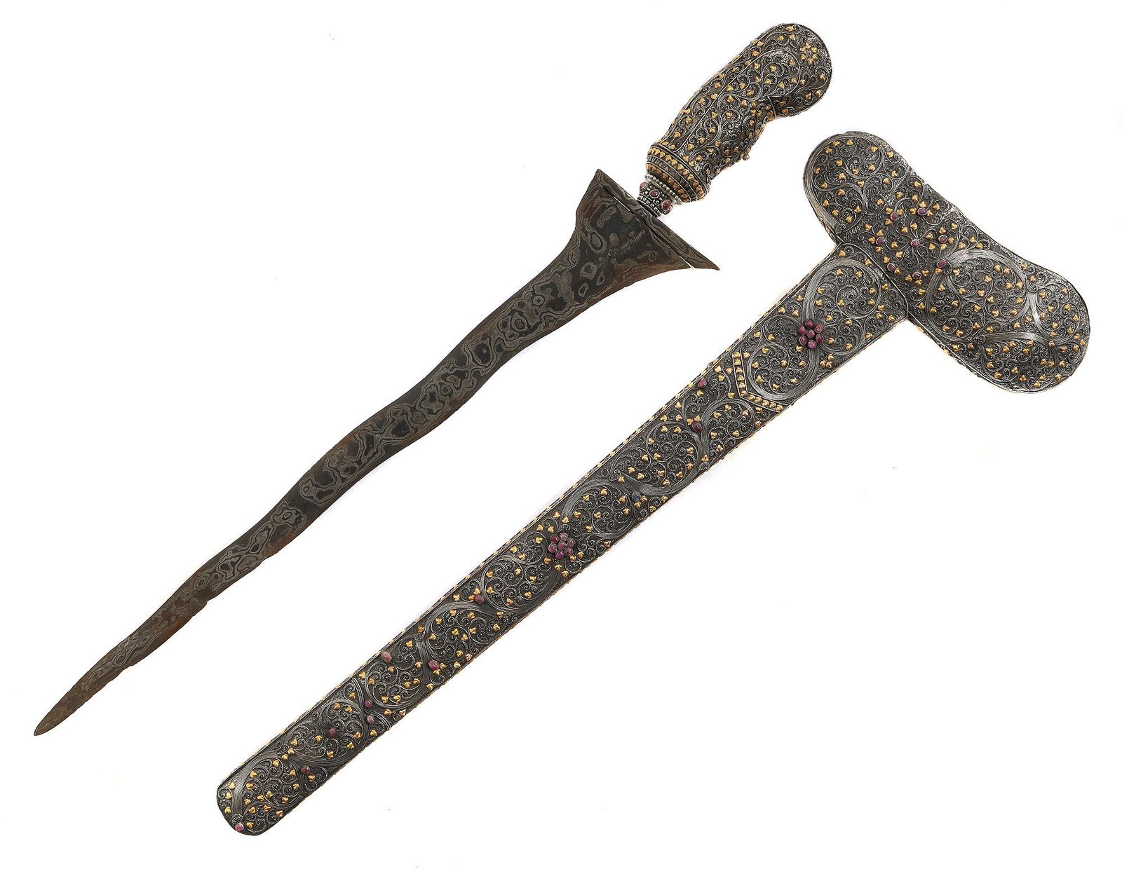 A MALAYSIAN SILVER-MOUNTED KRIS DAGGER WITH GOLD (1 of 8)