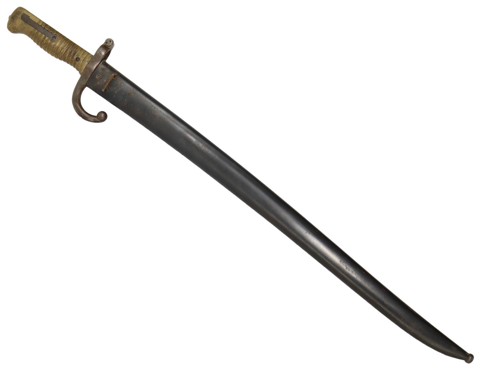 A FRENCH BAYONET FOR CHASSEPOT RIFLE MODEL 1866: A French Chassepot rifle bayonet Mod.1866. The bayonet has a â€œyataghan” blade. The hilt is ribbed brass, and the sheath is steel. The crossguard has one long curving quillon. Dimensions: L