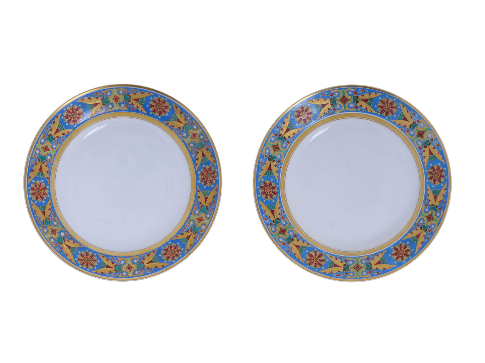 A PAIR OF RUSSIAN PORCELAIN PLATES GOTHIC SERVICE, 1913 (1 of 4)