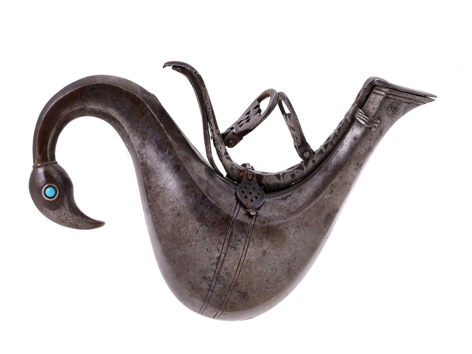 A LARGE PERSIAN POWDER FLASK AS A BID WITH TURQUOISE, 18 C.: 18th-century Persian powder flask with a tip cast as a bird head. The bird's eyes are set with turquoise. The spring is in working order. Iran, 18-19 cc. L: 7 1/2 in., (19 cm.)