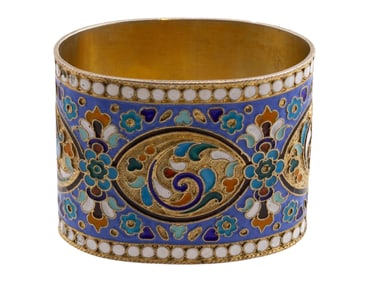 A RUSSIAN SILVER AND ENAMEL NAPKIN RING