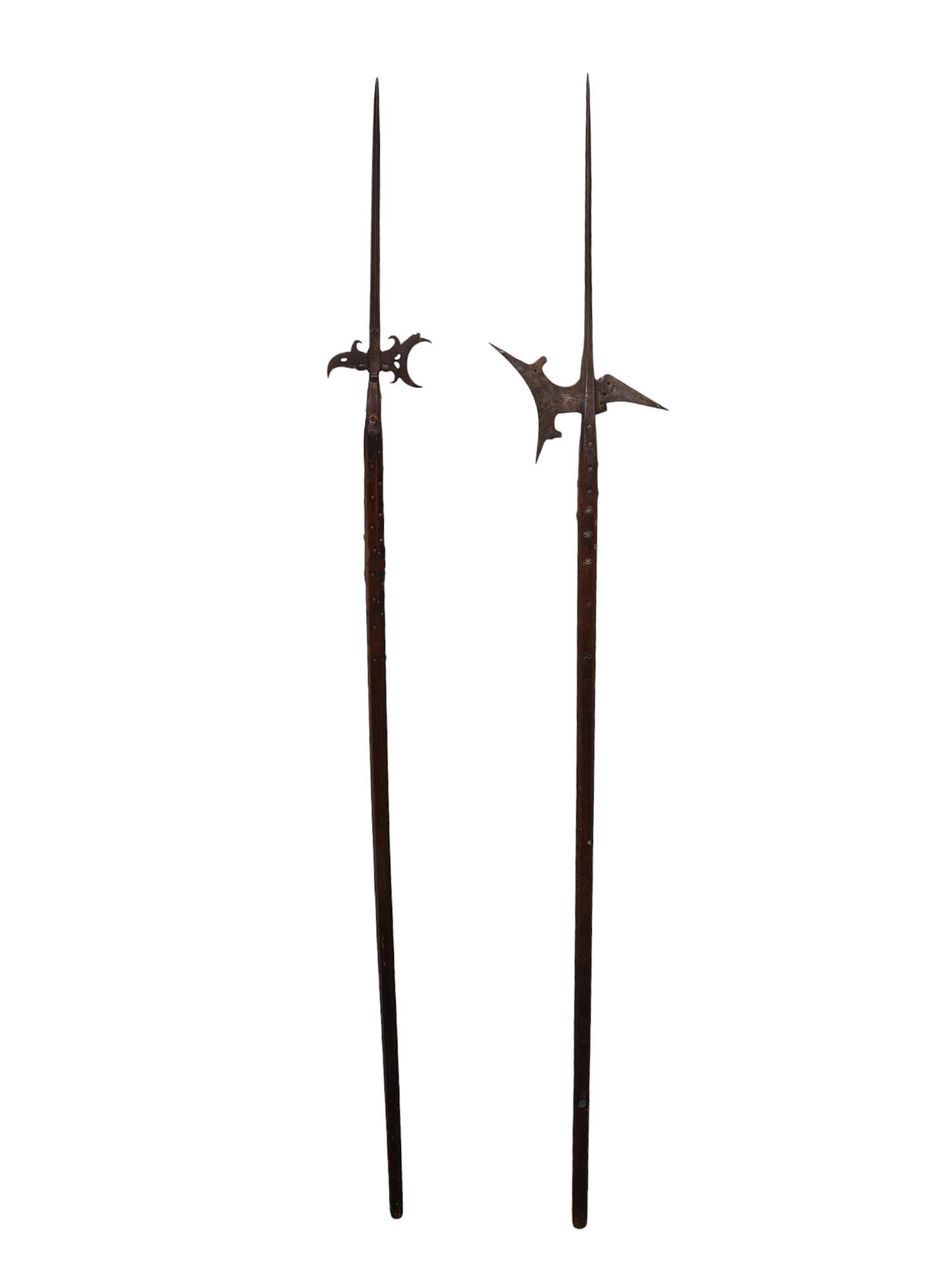 A PAIR OF WESTERN EUROPEAN HALBERDS, 19TH CENTURY (1 of 7)