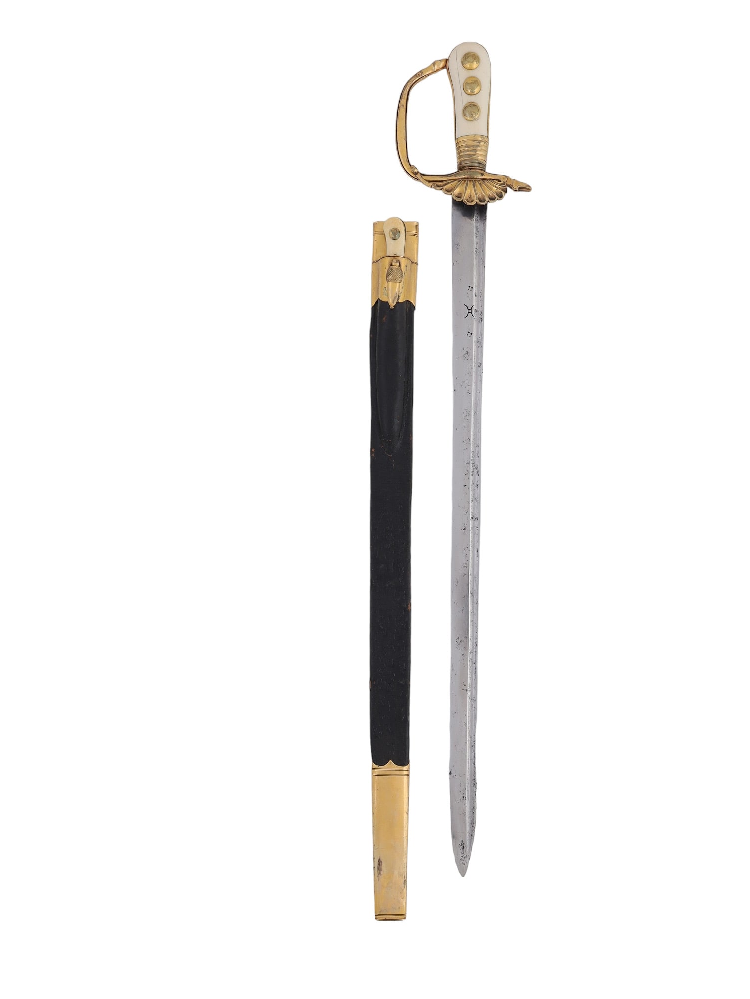 AN EXCELLENT GERMAN HIRSCHFANGER WITH GILT MOUNTS CA. 1780 (1 of 4)