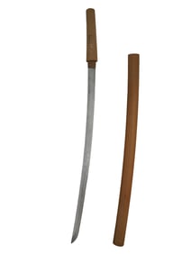 A SIGNED JAPANESE KATANA SWORD KEPT IN WOODEN SAYA