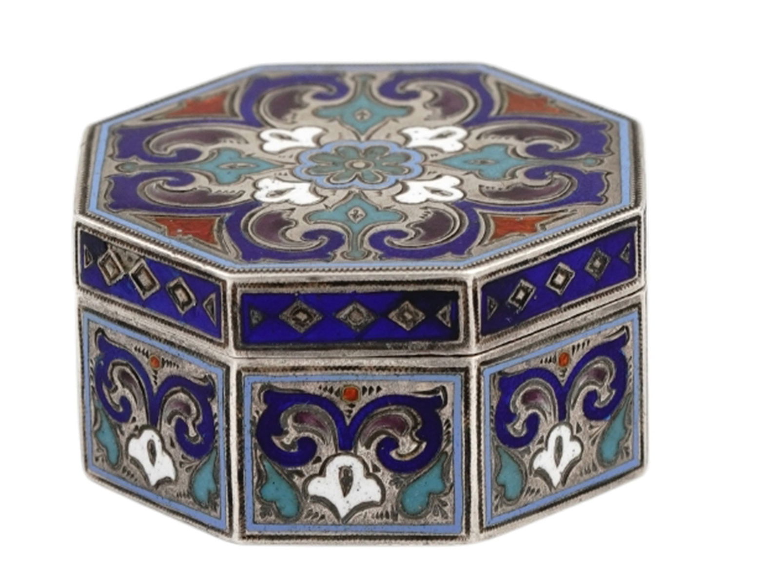 RUSSIAN SILVER AND ENAMEL PILL BOX, 1882-1899: A RUSSIAN OCTOGONAL SILVER-GILT AND CHAMPLEVE ENAMEL PILL BOX Gustav Klingert, Moscow, 1882-1899. Of octagonal form decorated with floral and geometrical motifs, gilded interior. The underside of the