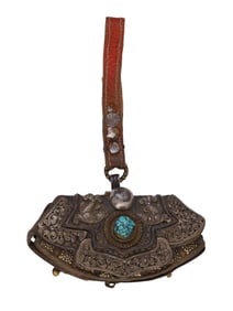 A TIBETAN MECHAG FLINT-CARRYING POUCH WITH A TURQUOISE ACCENT, 19TH CEN.