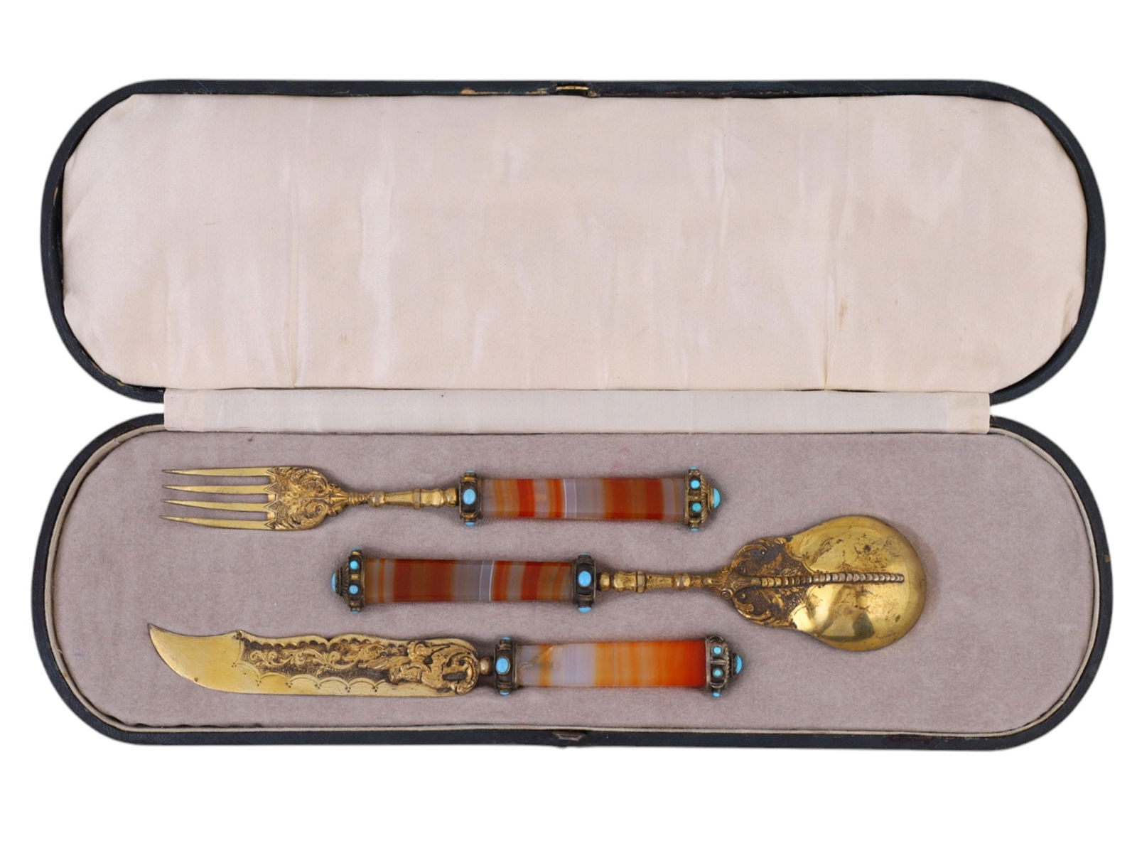 A FINE ITALIAN GILT-SILVER AND AGATE CASED FISH SET, 18TH CEN. (1 of 4)