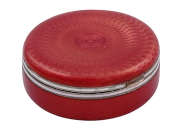 AN IMPERIAL RUSSIAN SILVER GUILLOCHE ENAMEL PILL BOX BY IVAN BRITZIN. C. 1900