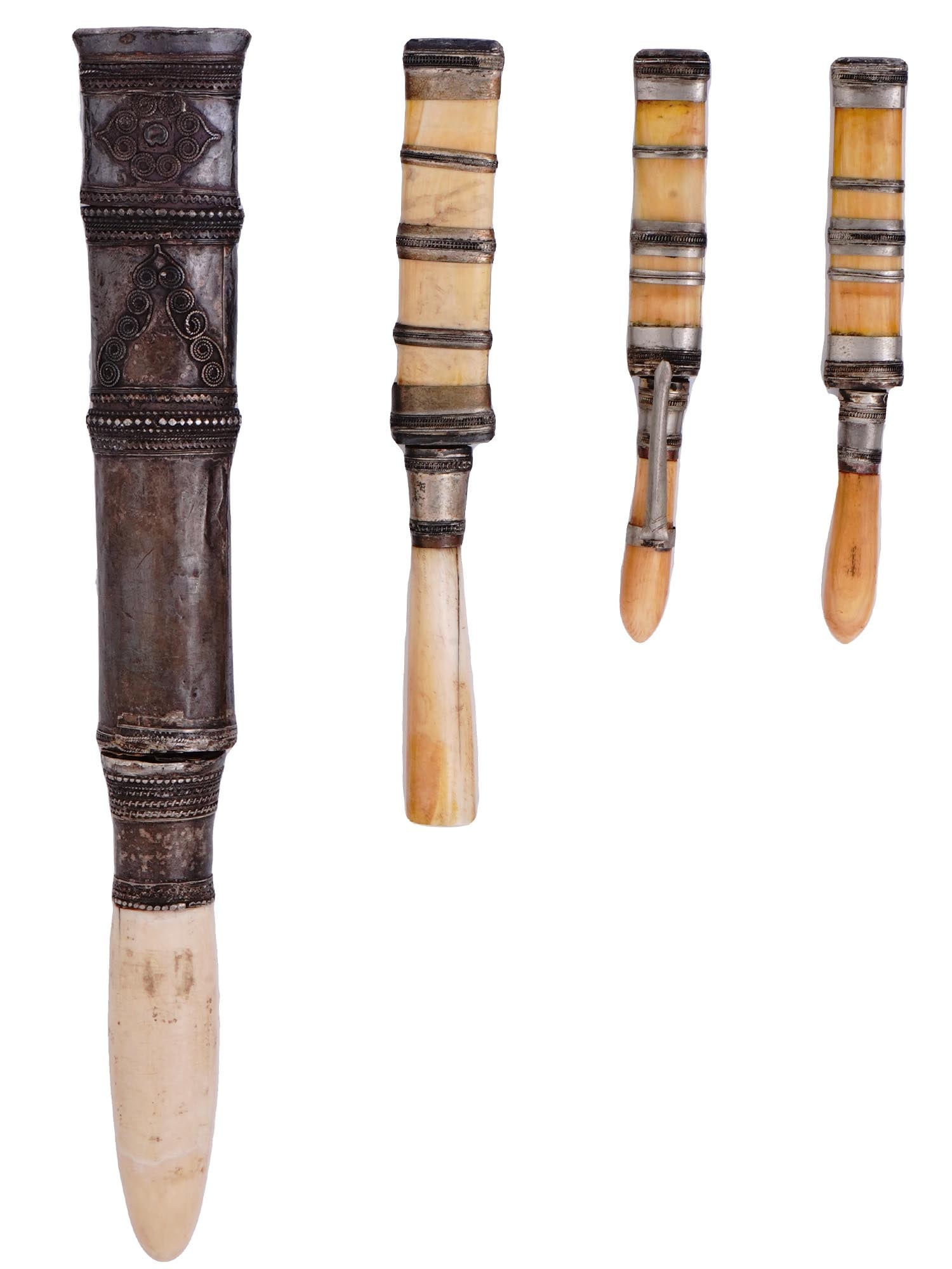 A SET OF FOUR BURMESE MINIATURE DHA DAGGERS, 19TH CEN.: A set of 4 Burmese dha daggers, all with carved bone handles and white-metal mounts, 3 of which also have bone scabbards whilst the largest has a sheath of white-metal. The 3 smaller daggers bear blad