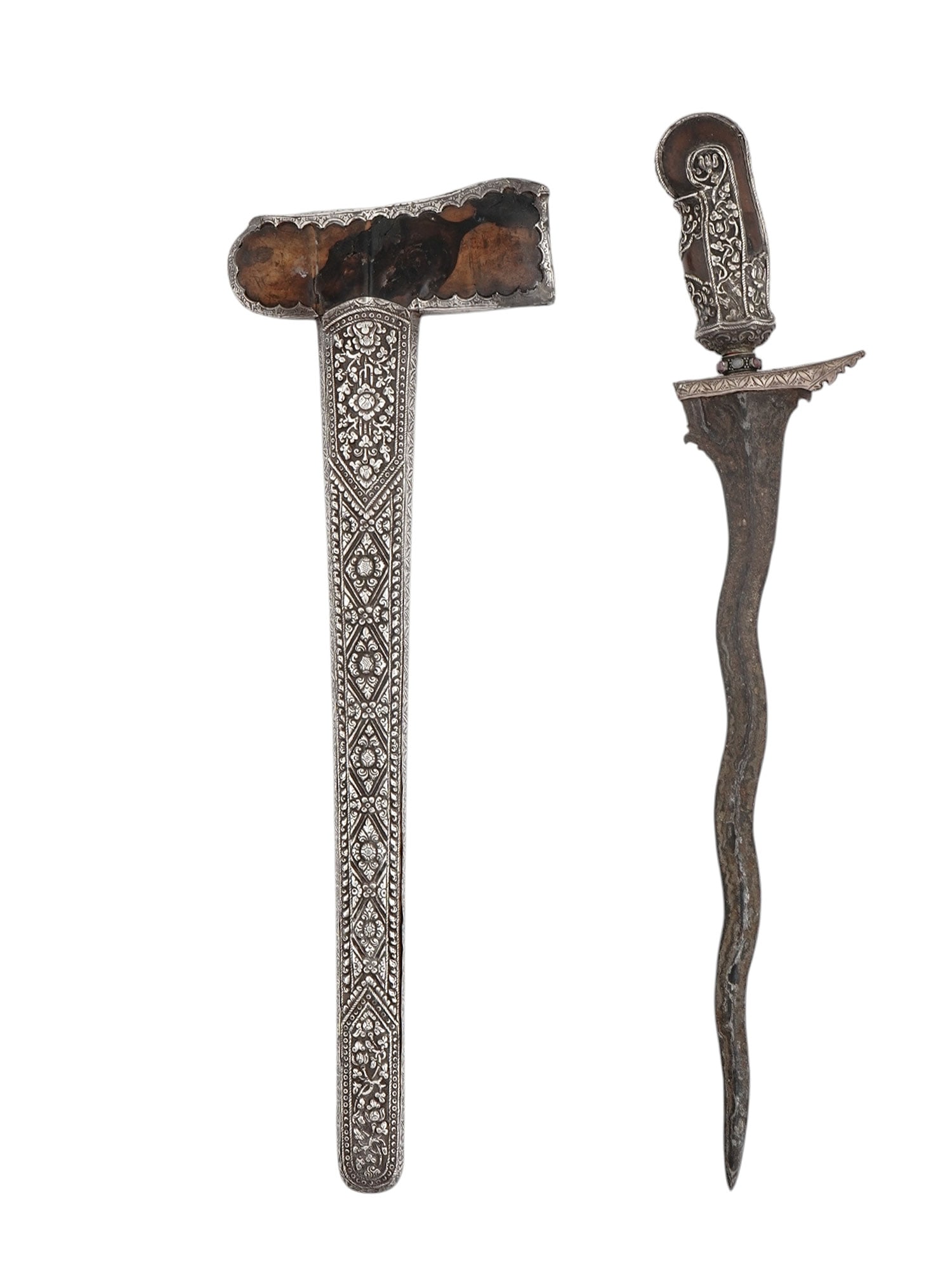 A SILVER-MOUNTED JAVANESE KRIS DAGGER WITH SCABBARD (1 of 5)