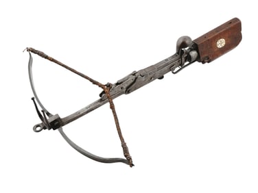 A GERMAN SPORTING STONEBOW / CROSSBOW (SCHNEPPER), EARLY 17TH CENTURY