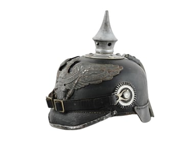 A WWI GERMAN M1915 PRUSSIAN PICKELHAUBE HELMET