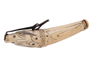 A MUGHAL POWDER FLASK INDIA, 17TH CENTURY