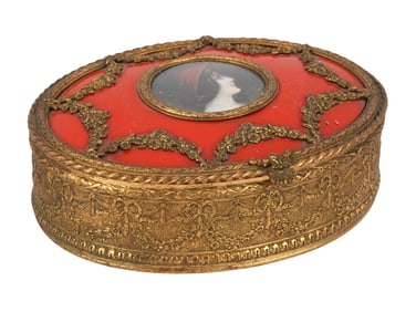 A FRENCH GILT BRONZE AND BAKELITE JEWELRY CASKET WITH MINIATURE PORTRAIT, C. 1920