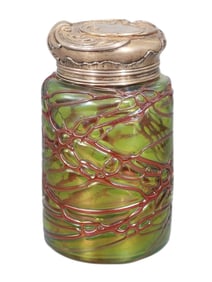 A RUSSIAN SILVER-MOUNTED MALTSOV GLASS TEA CADDY, 19 CEN.