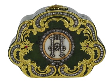 A NICHOLAS II CIPHER GREEN JADE AND GOLD BOX SET WITH DIAMONDS