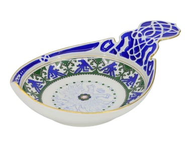 RUSSIAN PORCELAIN KOVSH, KORNILOV, 1914-1917