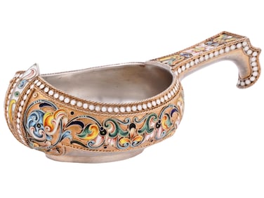 RUSSIAN SILVER-GILT AND ENAMEL KOVSH, 1882-1899