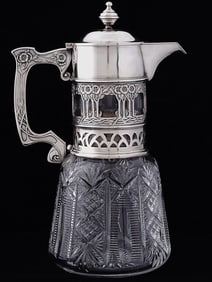 RUSSIAN SILVER AND CUT-GLASS DECANTER, 1908-1917