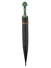A CAUCASIAN QAMA DAGGER AND UTILITY KNIFE WITH GOLD INLAY, 19 C.