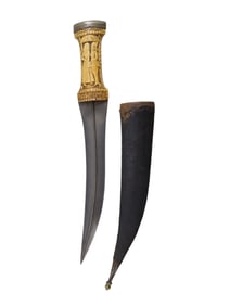 A WOOTZ BLADED PERSIAN AZERBAIDJAN KHANJAR WITH A CARVED BONE HANDLE, 18TH CENTURY